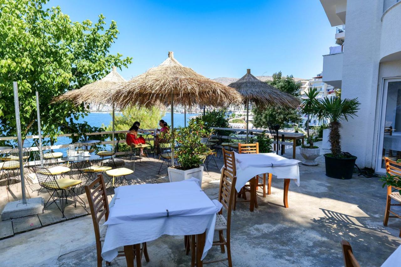 Sunrays Hotel