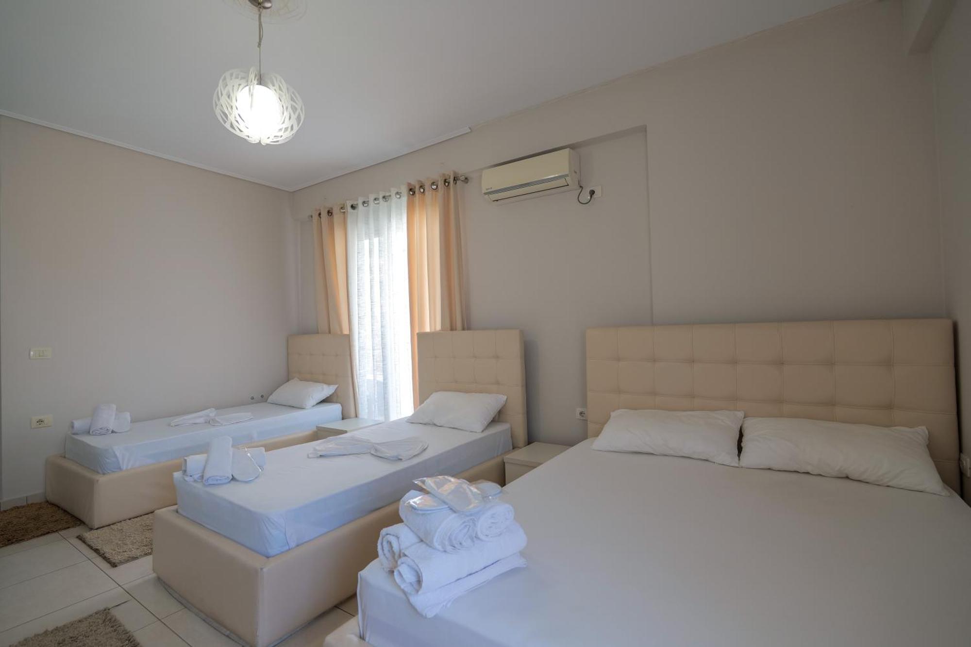 Sunrays Hotel