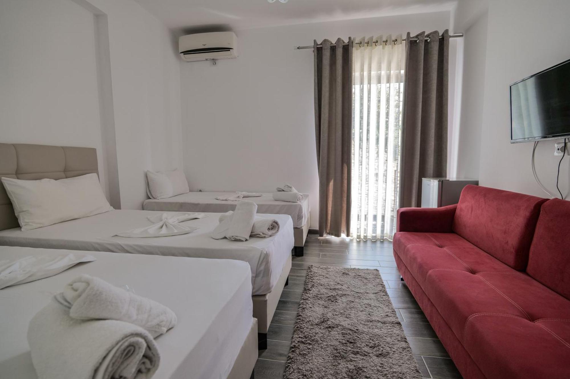 Sunrays Hotel Saranda