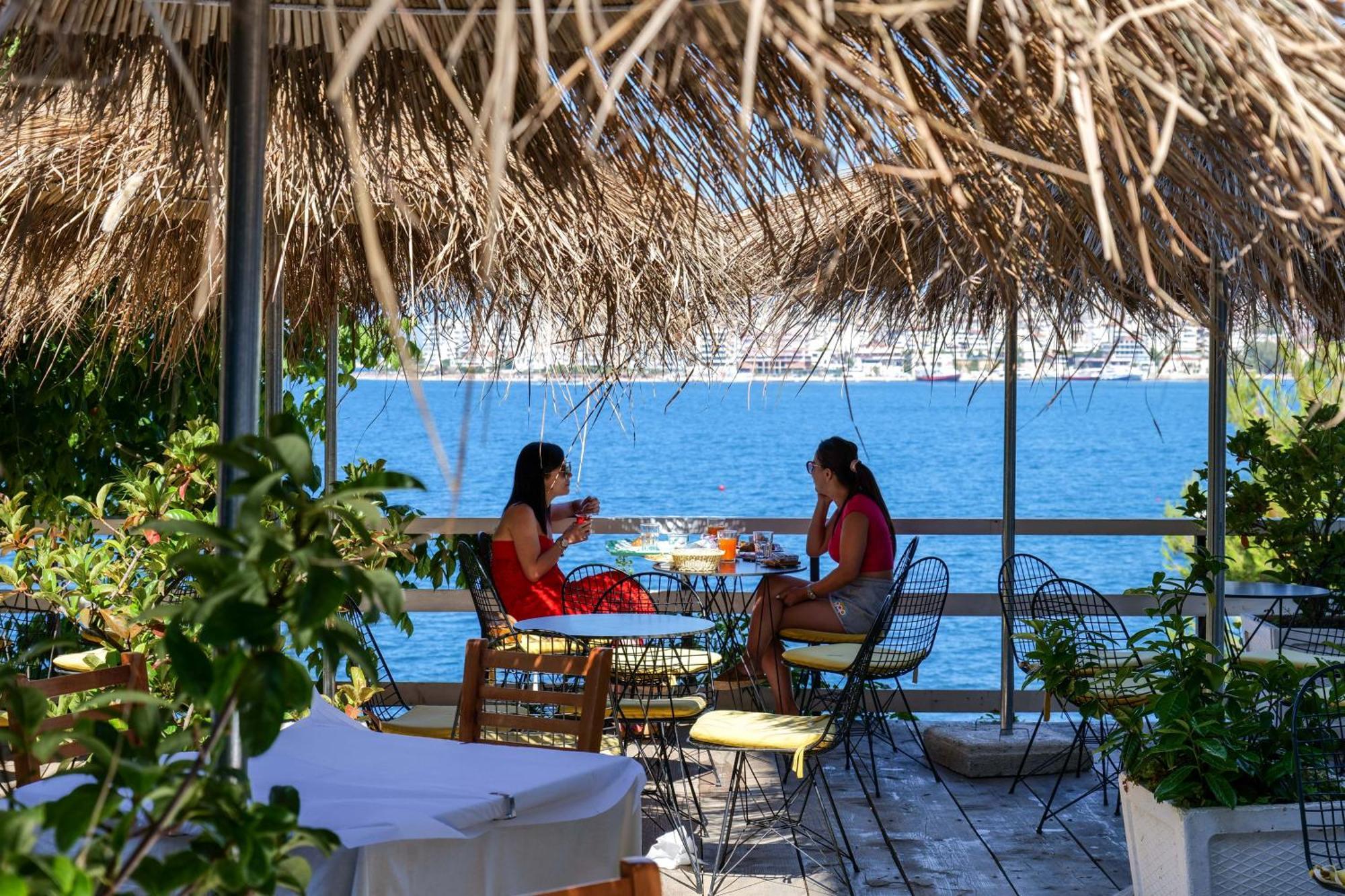 Sunrays Saranda