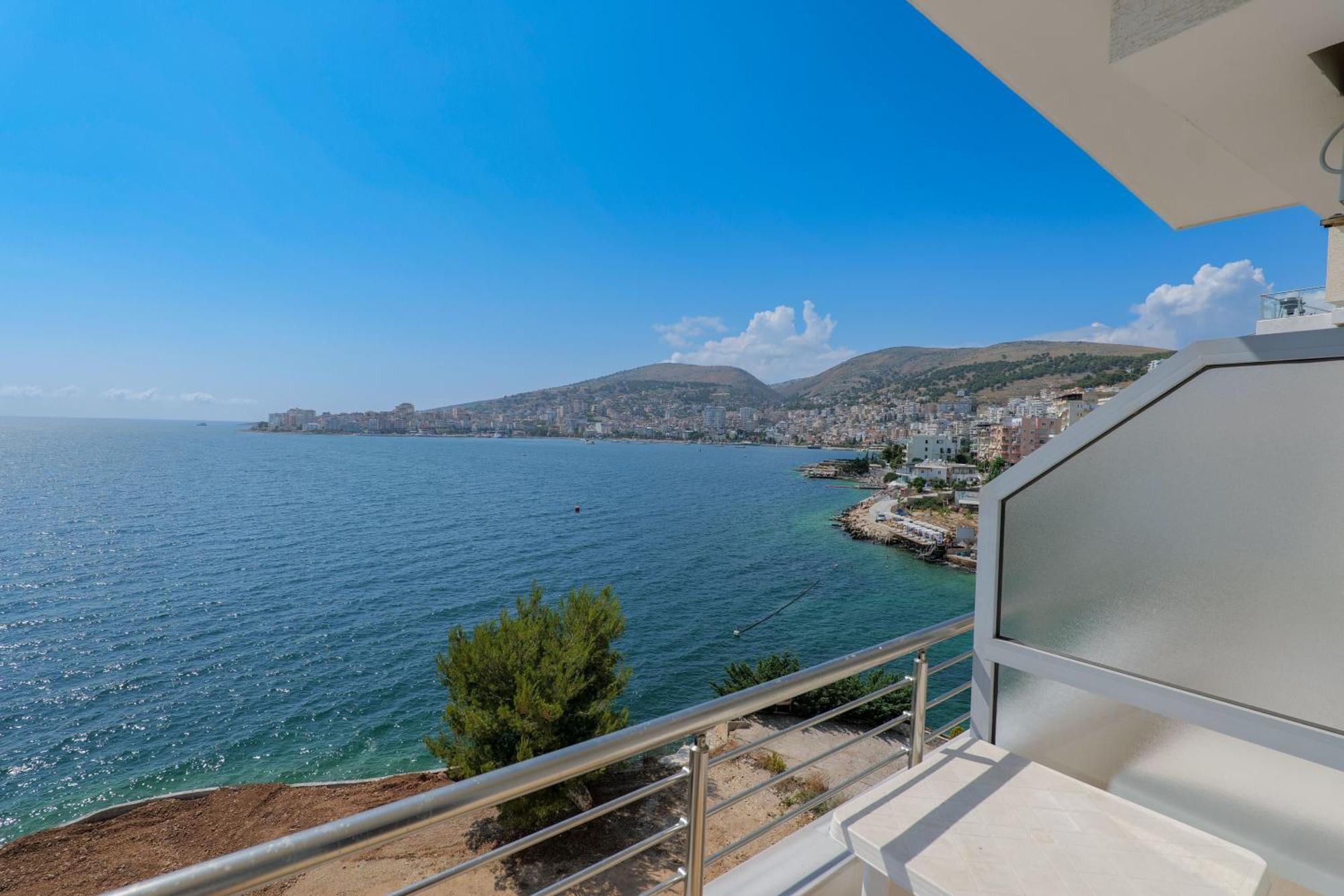 Sunrays Hotel Saranda